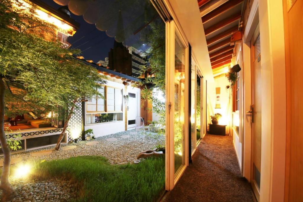 'Hanok Hanok' Boutique Stay Seoul - 2Min From Gyeongbokgung Palace Station מראה חיצוני תמונה
