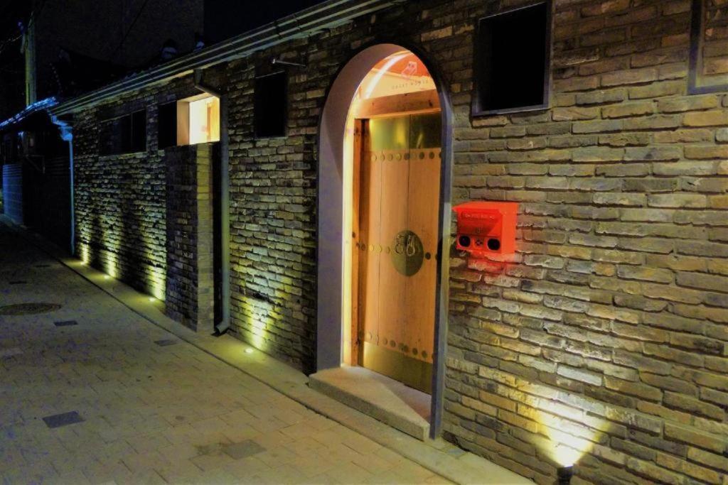 'Hanok Hanok' Boutique Stay Seoul - 2Min From Gyeongbokgung Palace Station מראה חיצוני תמונה